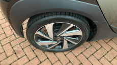 Toyota Aygo X 1.0 VVT-i Edge 5dr Petrol Hatchback